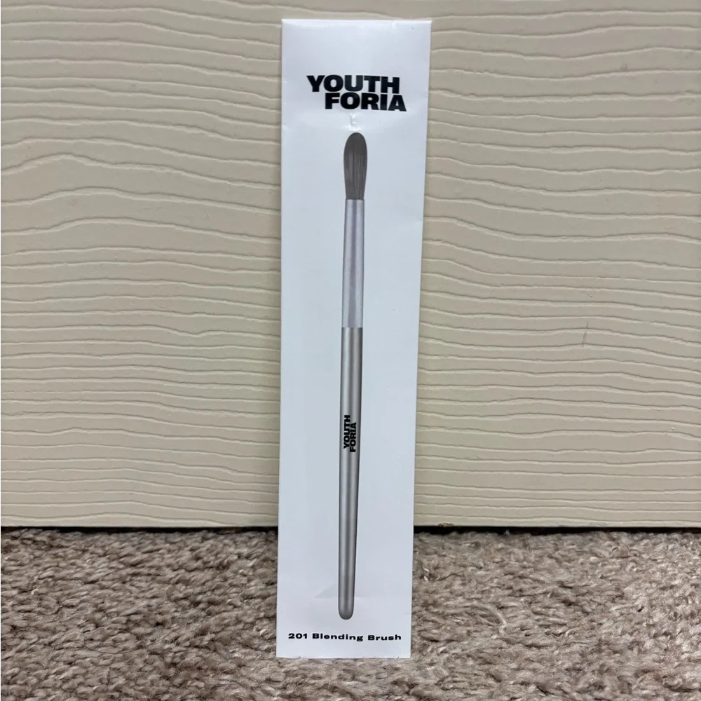 Youthforia blending brush new in bag ultra soft bristles cruelty free beauty NIB